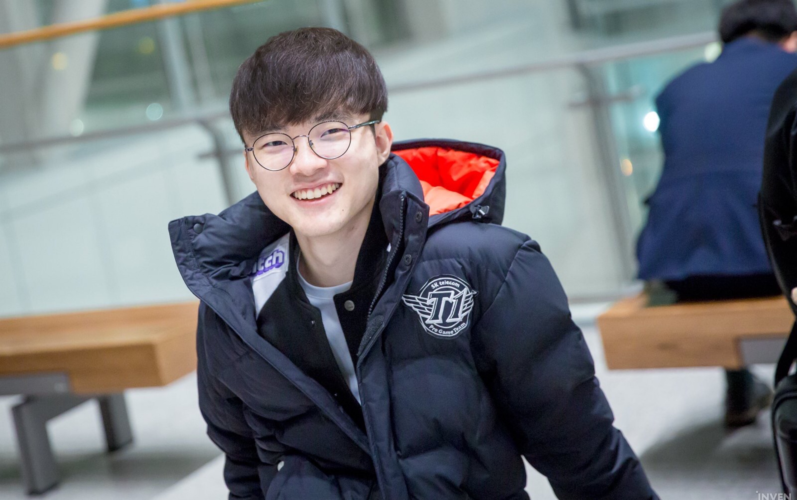 间与空间的 间与空间的